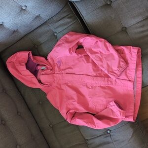 North Face Girls Size M (10-12) rain coat